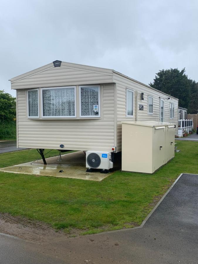 Отель The Palm - Large Static Caravan Near Margate, Kent Берчингтон Экстерьер фото